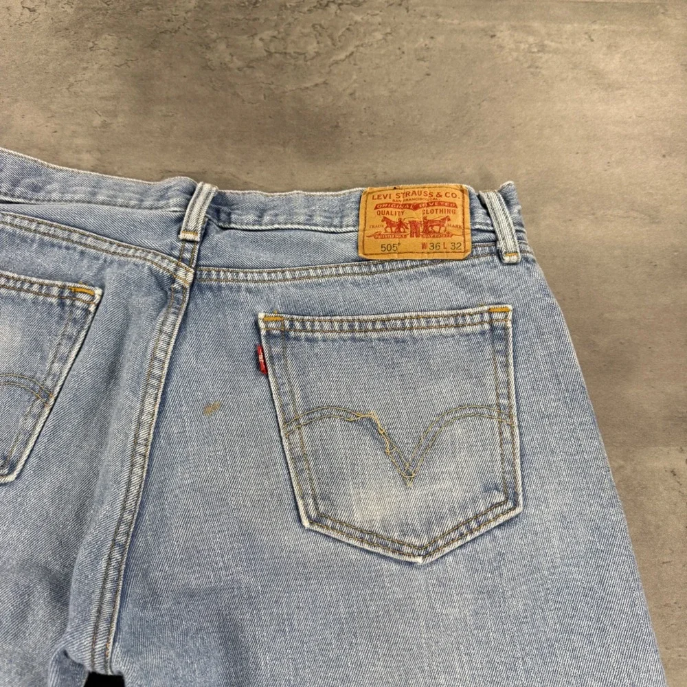 Vintage‎ Levis 505 Jeans Mens 36x32 Light Wash Faded Distressed Y2K Skate Grunge